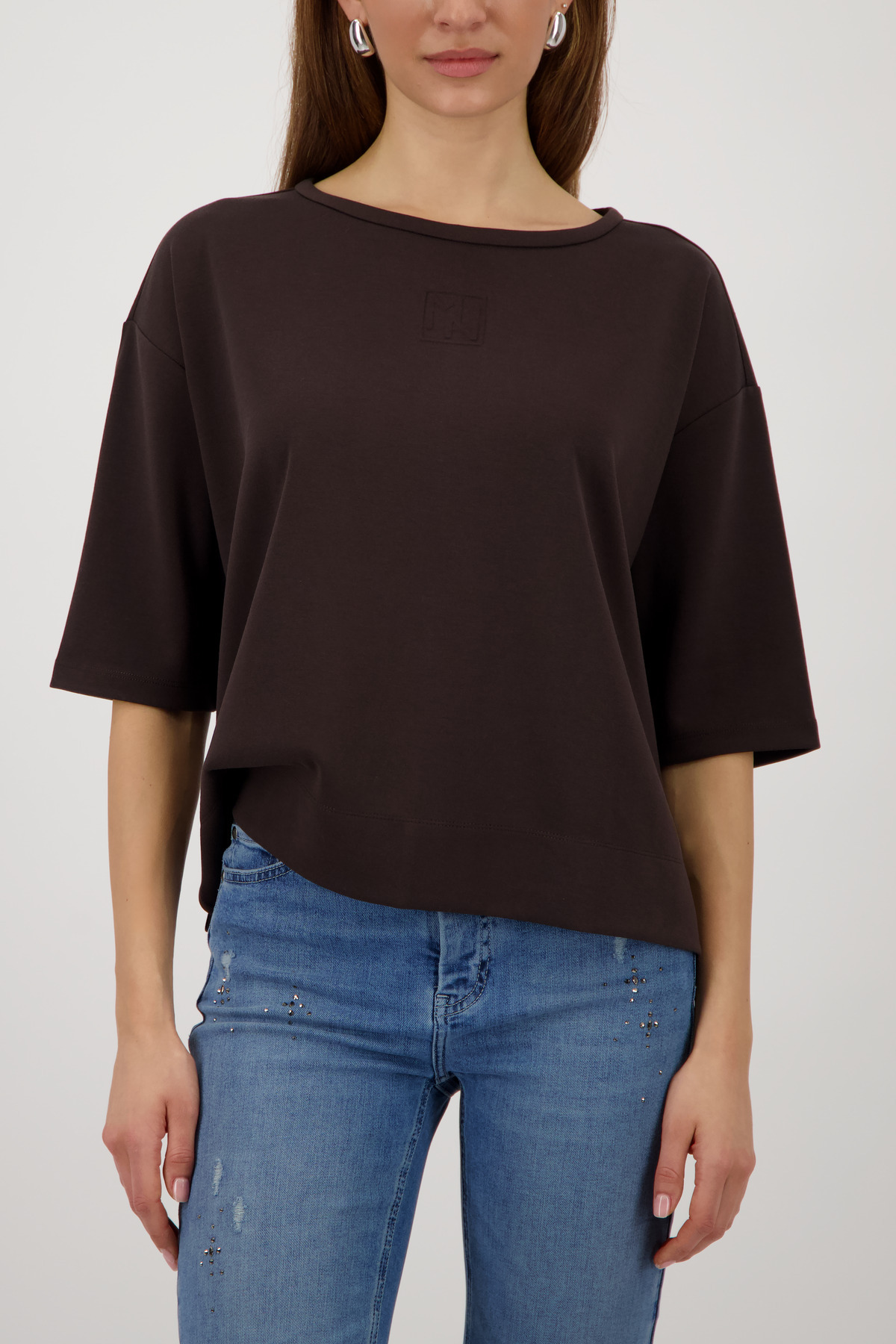 410185_564_Model_Front_1200